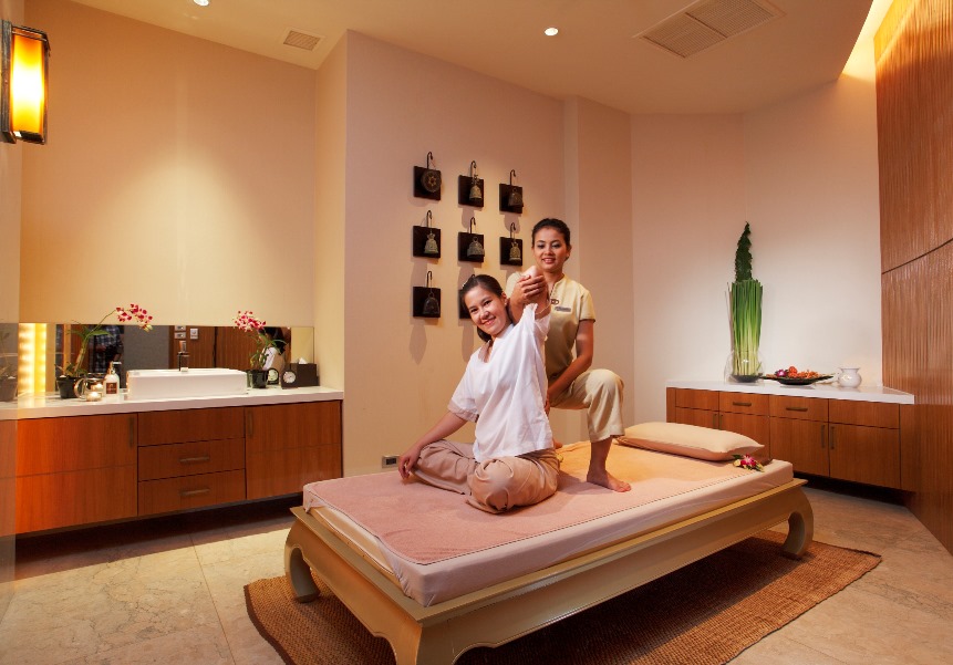 Enjoy A Classic Thai Massage In The Luxurious Surroundings Of Spa Ryt9