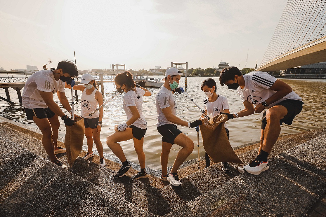 Adidas runners clearance bangkok