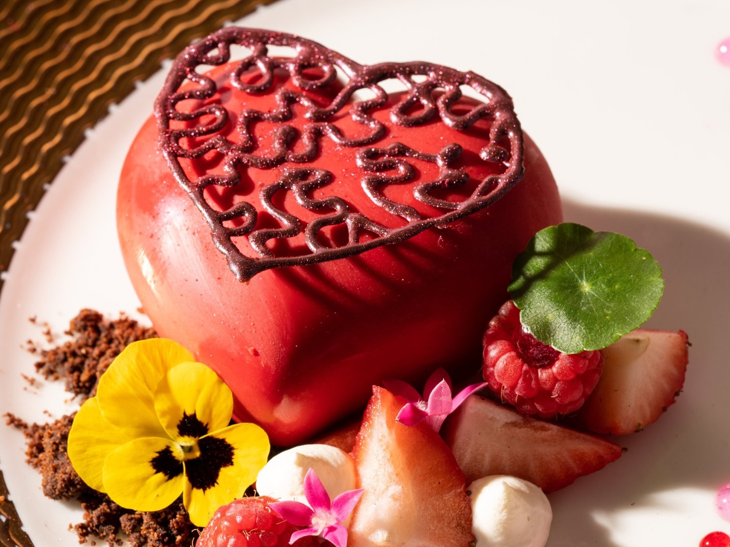 Elegant Dining from the Heart: Signature Restaurants at Anantara Siam 