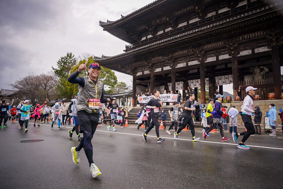 ワコールがタイのランナーを応援 世界が待ち望んだフルマラソン「KYOTO MARATHON | RYT9」に参戦