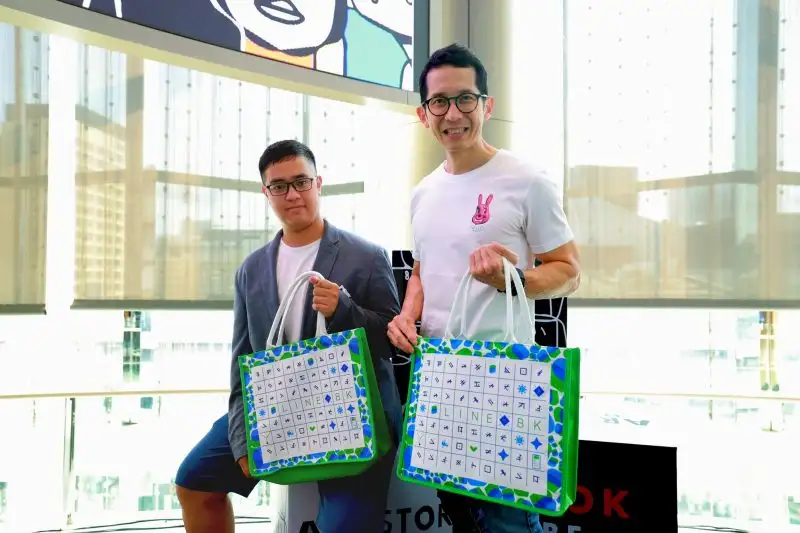 LINE BK จับมือ Alex ศิลปินเด็กพิเศษ จัดทำกระเป๋าคอลเล็กชัน
