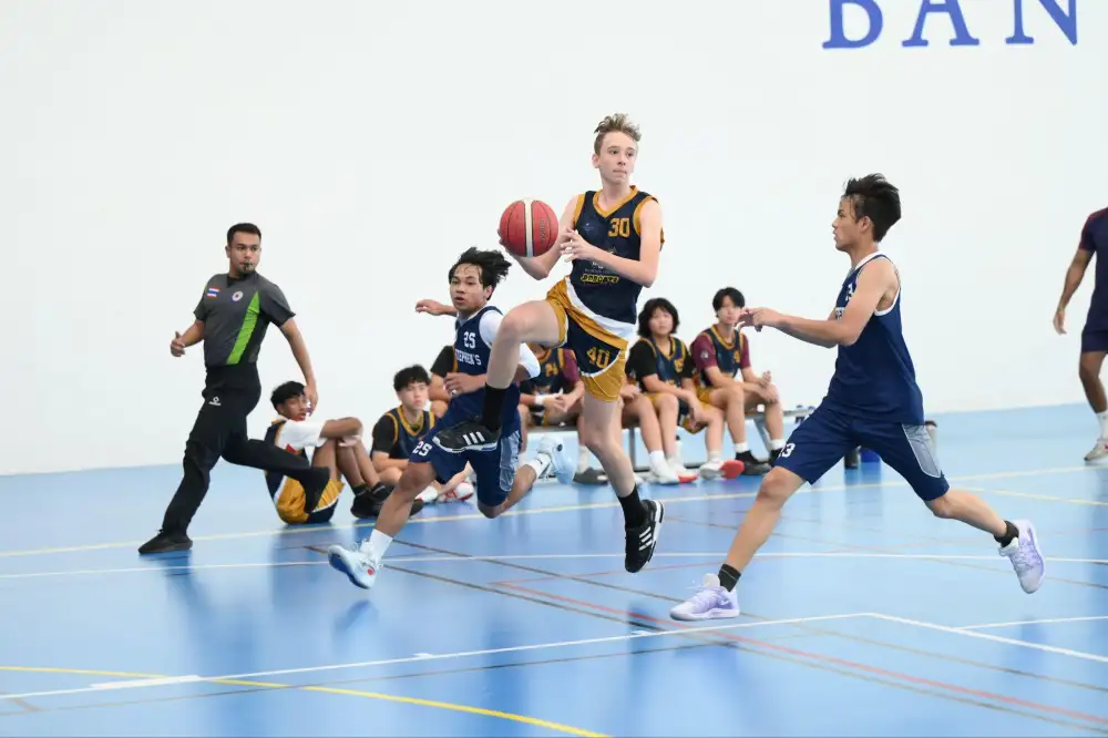 ร.ร.นานาชาติไบรท์ตัน คอลเลจ จัดการแข่งขันกีฬากระชับมิตร นักเรียนและผู้ปกครองจากไบรท์ตันคอลเลจทั่วโลกเข้าร่วมกิจกรรม เน้นมิตรภาพ การพัฒนาตนเอง และความเคารพซึ่งกันและกัน