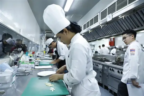 นักศึกษาวิทยาลัยดุสิตธานีคว้าเหรียญทอง การแข่งขันฝีมือแรงงานแห่งชาติ ครั้งที่ 30 ระดับประเทศ