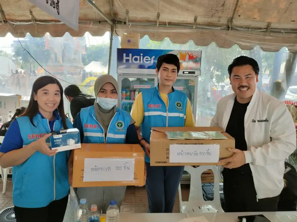 กรมอนามัย มอบหน้ากากป้องกันฝุ่น สนับสนุนทีมช่วยเหลือ ตึกถล่ม