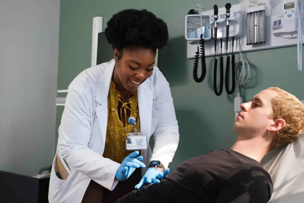 วันสุขภาพโลก 2025: บทบาทของมหาวิทยาลัยเซนต์จอร์จในการเตรียมความพร้อมแพทย์ เพื่อรับมือกับความท้าทายด้านสุขภาพระดับโลก