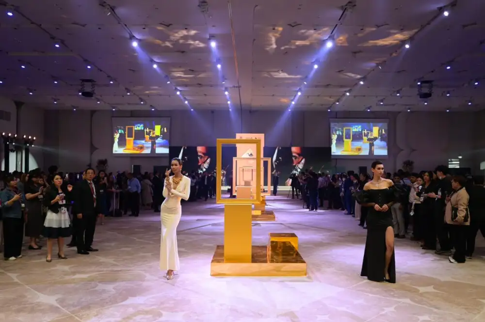 'พาณิชย์' ปลื้ม นักธุรกิจจิวเวลรี่ทั่วโลกแห่ร่วมงาน Networking Reception คับคั่ง ตอกย้ำภาพลักษณ์ประเทศไทยศูนย์กลางการค้าอัญมณีและเครื่องประดับระดับสากล