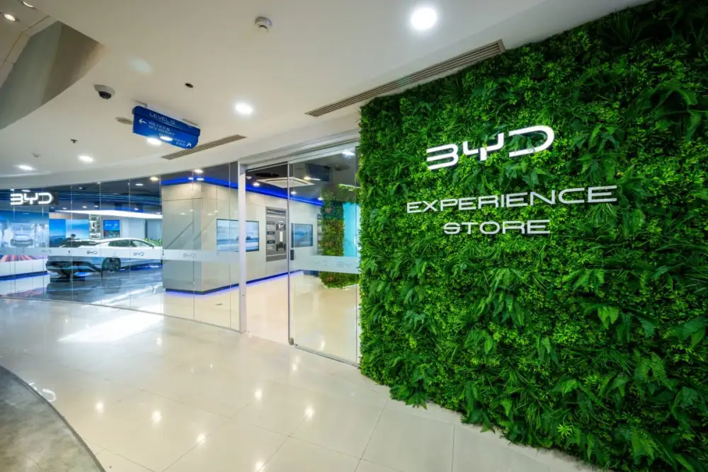เรเว่จัดเปิดศูนย์ BYD Experience Store แห่งแรกในไทย ใจกลางกรุงเทพฯ พร้อมมอบประสบการณ์รูปแบบใหม่ ของการเรียนรู้นวัตกรรมยานยนต์