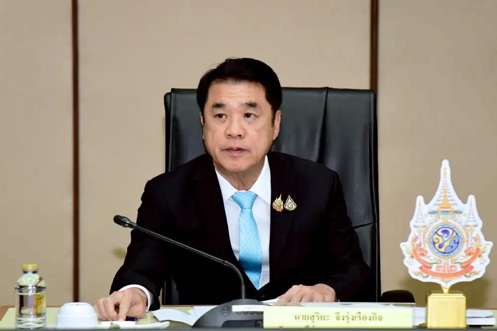 แจงดราม่าตั๋วเครื่องบินแพงช่วงสงกรานต์!! แอร์เอเชียเผยระบบขัดข้อง คมนาคมเตือนห้ามผิดซ้ำ