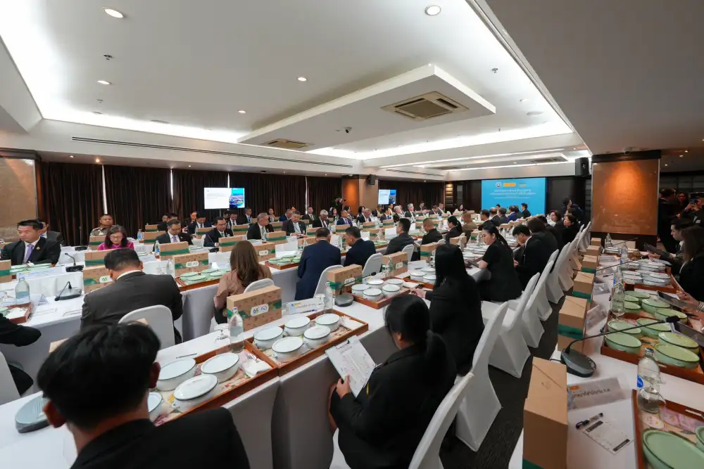 นายกฯ สั่งเร่งสร้างความเชื่อมั่นหลังเหตุแผ่นดินไหว พร้อมเดินหน้ากระตุ้นท่องเที่ยวช่วงสงกรานต์