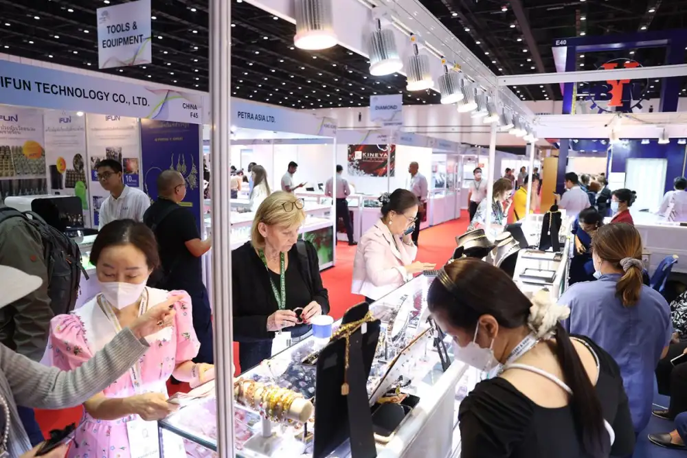 Jewellery & Gem ASEAN Bangkok 2025 พร้อมเปิดฉากอย่างยิ่งใหญ่ รวบรวมสุดยอดอัญมณีและเครื่องประดับจากทั่วโลก สู่ศูนย์กลางการค้าของอาเซียน