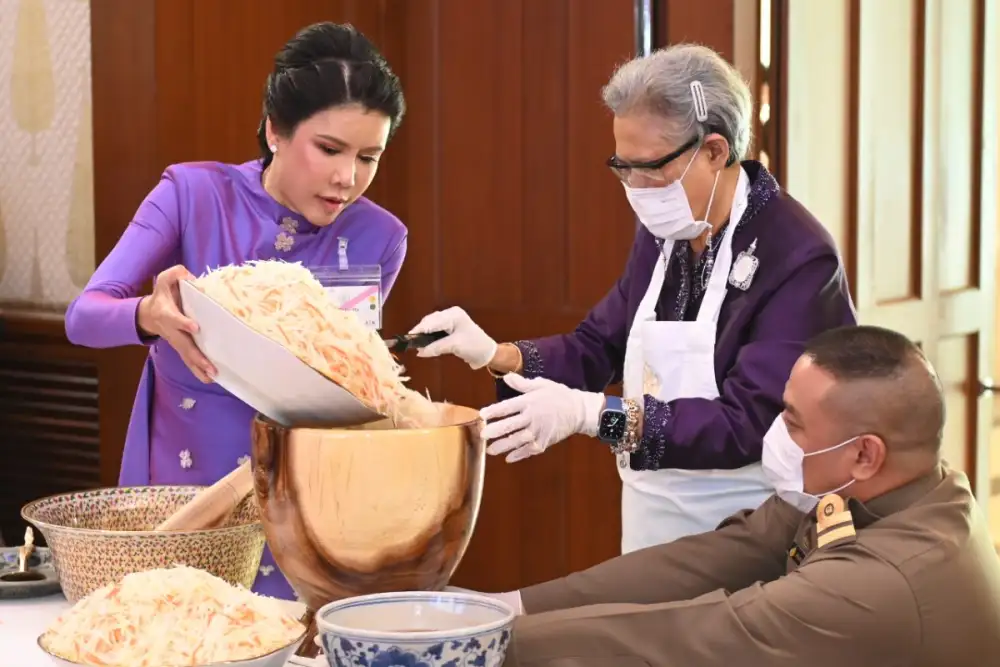 ชีวานันท์ จัดกิจกรรมสร้างสรรค์สังคมแห่งการแบ่งปัน ในงานการกุศล