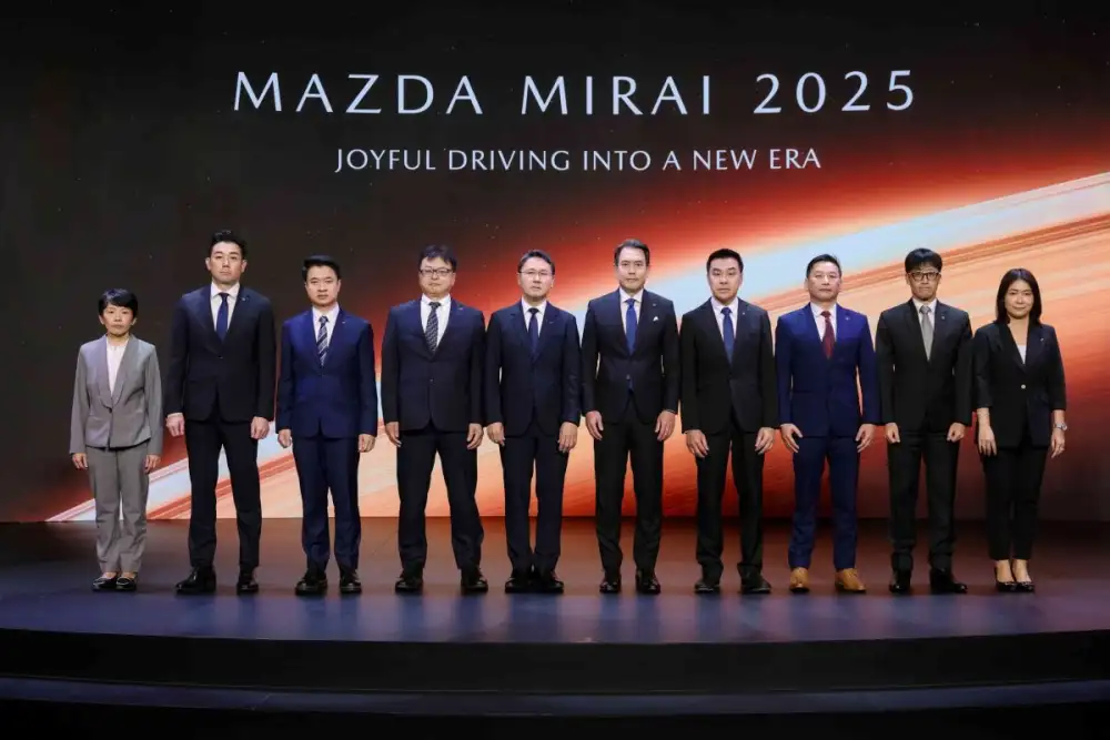 มาสด้าขับเคลื่อนธุรกิจสู่อนาคตที่แข็งแกร่งและยั่งยืนในประเทศไทย ร่วมมือผู้จำหน่ายทั่วประเทศยกระดับประสบการณ์ลูกค้าในทุกบริบท