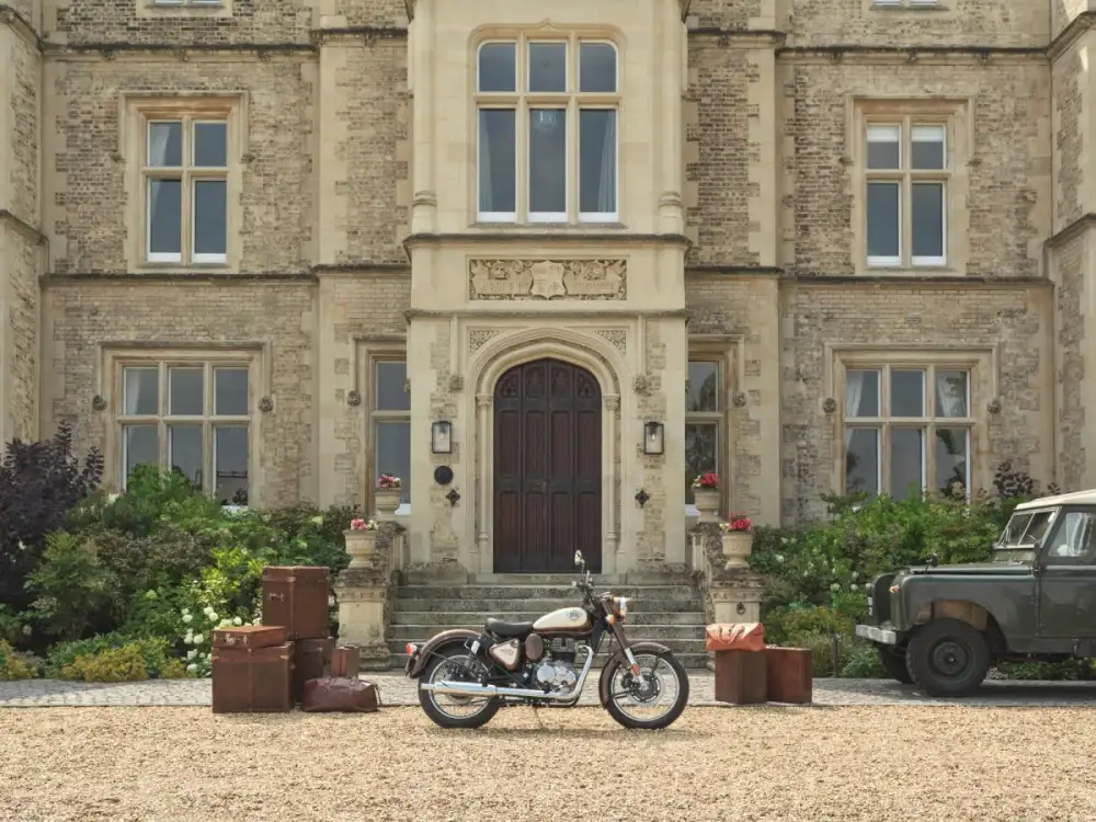 สงกรานต์นี้ ฉลองไปกับโรยัล เอ็นฟีลด์