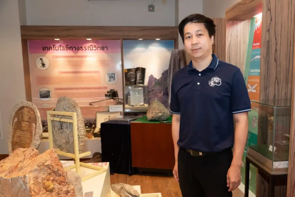 อาจารย์คณะวิทยาศาสตร์ จุฬาฯ ค้นพบหลักฐานใหม่ในถ้ำกระบี่ บ่งชี้การกระจายตัวของ