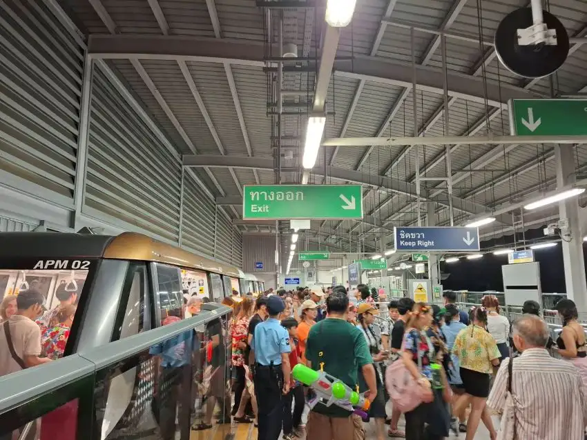 ยอดผู้ใช้บริการระบบราง ช่วงหยุดสงกรานต์ 4 วันแรก กว่า 4.7 ล้านคน
