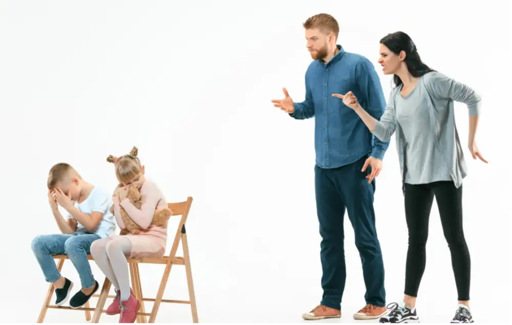 ความคาดหวังของครอบครัวที่มากเกินไป จุดเริ่มต้นของความเครียดและซึมเศร้า