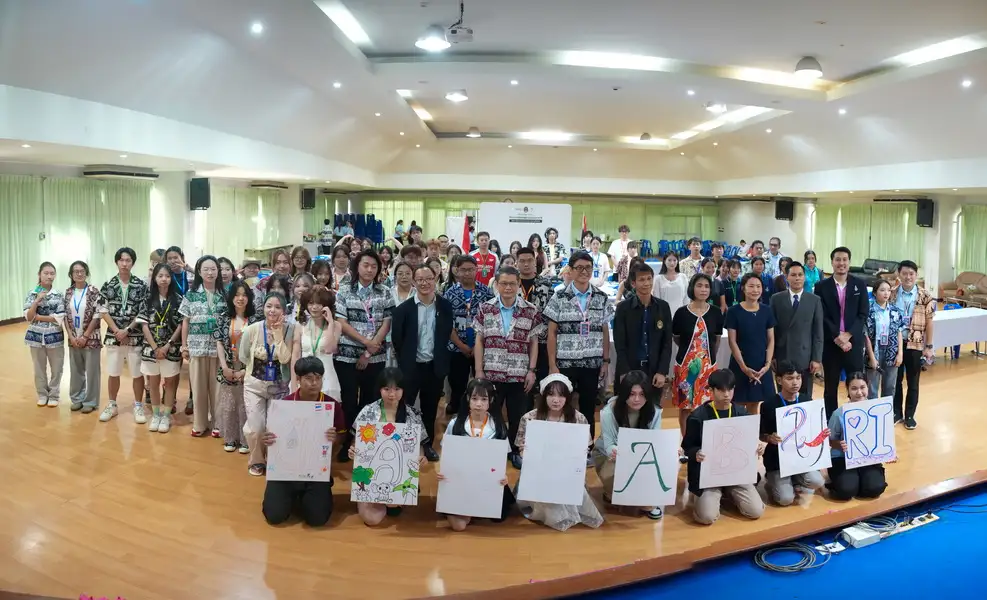 ม.รำไพฯ ผนึกนานาชาติ จัดค่าย International X-change Camp 2025